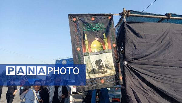 خدمت‌رسانی موکب سازمان دانش‌آموزی کهگیلویه و بویراحمد در پیاده‌روی جاماندگان اربعین