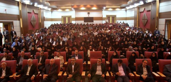 همایش بزرگداشت مقام معلم آموزش و پرورش ناحیه 2 زنجان