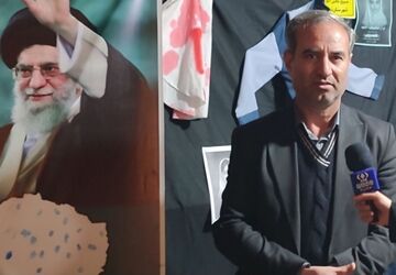 بازدید معاون پرورشی و فرهنگی مدیر کل از غرفه آموزش و پرورش شیروان