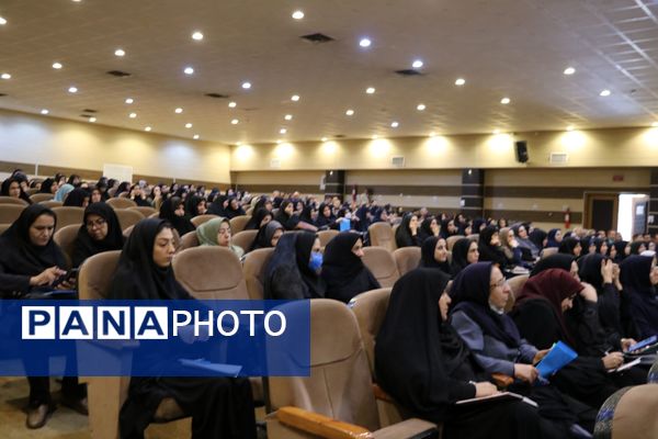 تقویت نشاط فرهنگی در مدارس ضروری است