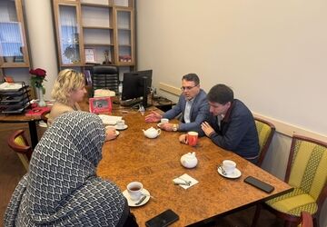 دیدار مدیرعامل خانه کتاب و ادبیات ایران با مدیر خانه کتاب مسکو/ از تبادل کتاب تا همکاری دیجیتال