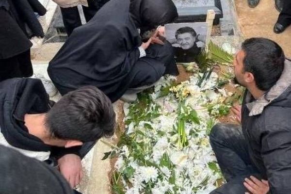 بدرقه رضا رویگری به خانه ابدی