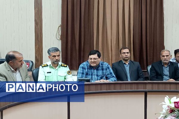 نشست بررسی چالش‌های آسیب‌های اجتماعی در گناباد