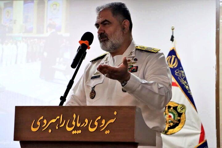 در اقیانوس‌ها حضور موثر خواهیم داشت
