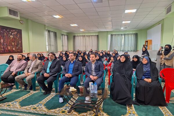برگزاری نمایشگاه مفاخر ملی و یادواره شهید نظر نژاد به‌مناسبت روز سمپاد در مشهد