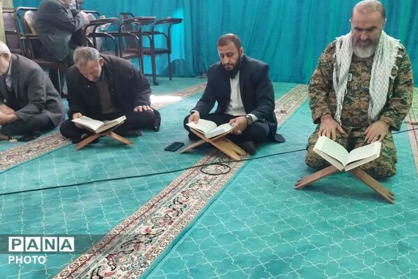 اقامه باشکوه نماز وحدت‌آفرین جمعه در فیروزکوه