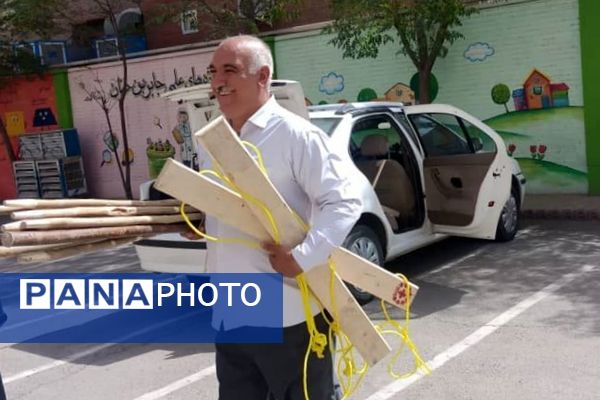 برگزاری دوره‌های توانمند سازی در دبستان ۱۸ دی ناحیه دو شهرری با حضور مدرس سازمان دانش‌آموزی 