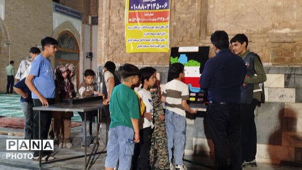 حماسه سازی دهه نودی ها در غرفه کودک