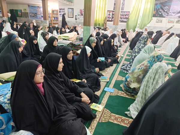 اعتکاف دانش‌آموزی در شهرستان سملقان 