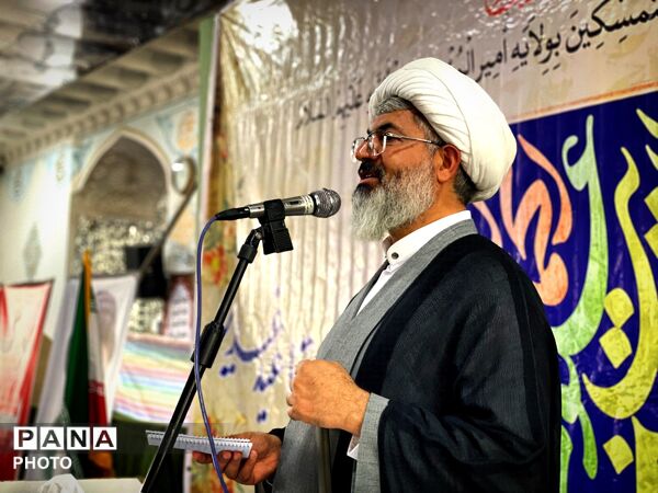 نماز عبادی سیاسی جمعه در کاشمر 