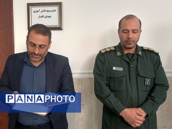 افتتاح اتاق بسیج دبیرستان شهدای اقتدار شهرستان ملارد