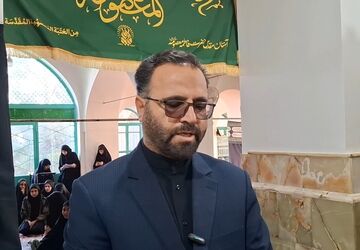 اعزام ۱۲٠ دانش‌آموزان دختر شهرستان کهک به اردوی راهیان نور
