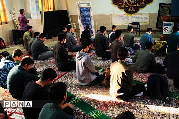 سه شنبه های مهدوی در دبیرستان باقرالعلوم ناحیه دو شهرری 