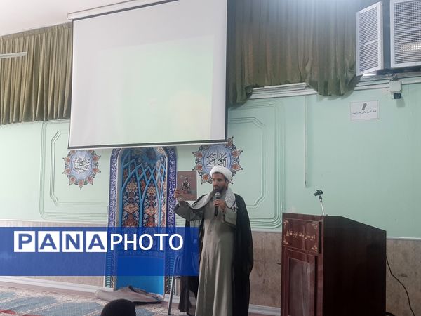 مراسم روایت‌گری شهدا در دبیرستان شاهد ابوذر غفاری نیشابور 