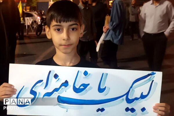 شور و حماسه مردمی در شهرستان شهید پرور قرچک در صدو ششمین شب از تجمعات مردمی 