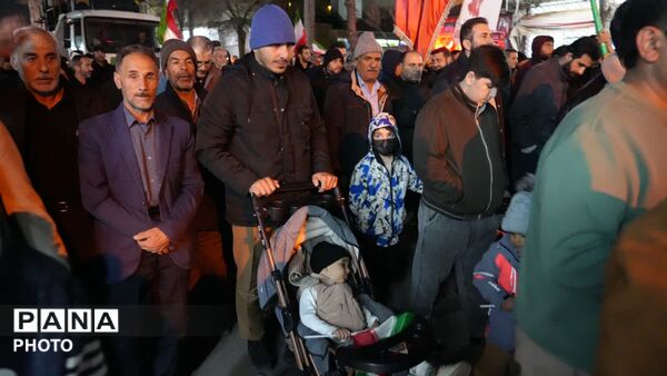 حضور خروشان مردم کمال‌شهر از آغاز جنگ تا نابودی دشمن 