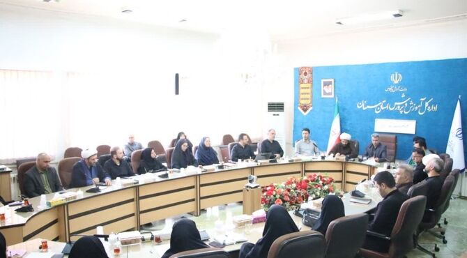 برنامه‌های فرهنگی با محوریت ارتقای جایگاه معلم تدوین می‌شود