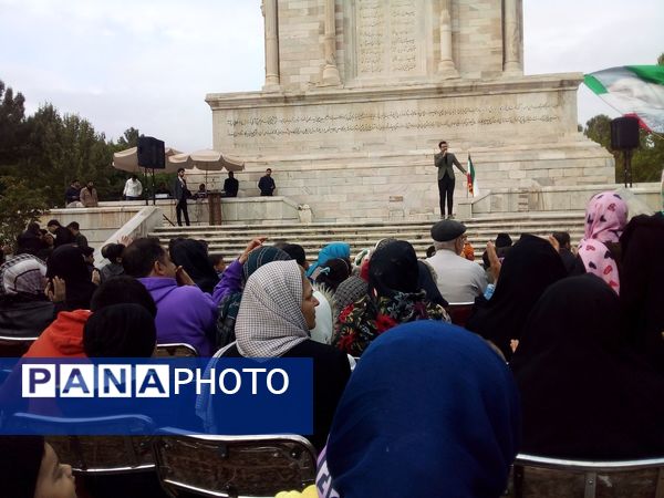 اجتماع عظیم یاوران حضرت مهدی(ع) در مشهد