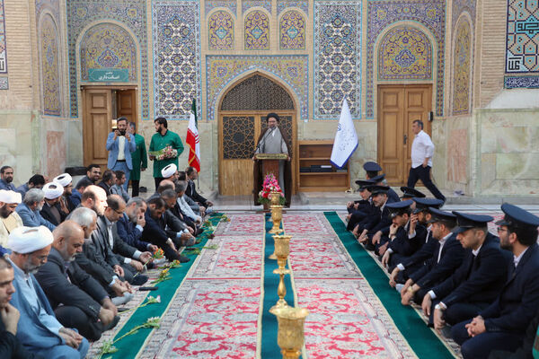 تجدید میثاق معلمان قم با شهیدان