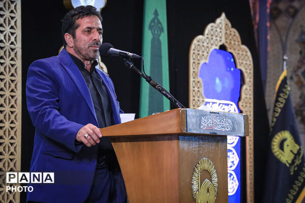 عزاداری سنتی شب هشتم محرم در «حسینیه حرم»