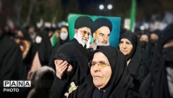 فریاد مقاومت و انتقام با حماسه حضور اهالی رزن