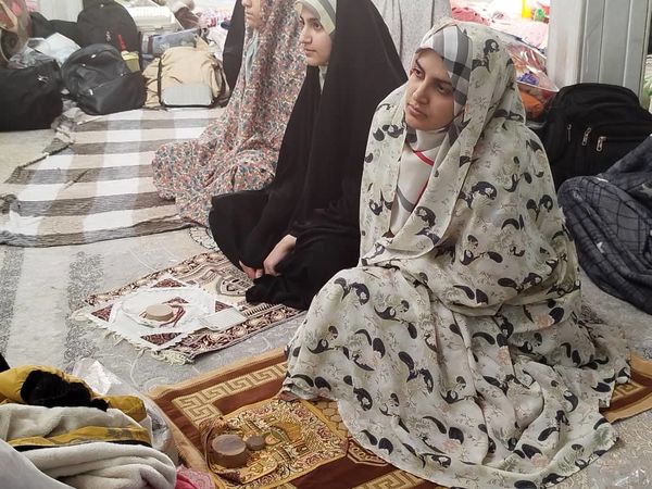 آینه‌های نور: لحظاتی سرشار از صمیمیت و گفتگو در اعتکاف دانش‌آموزی