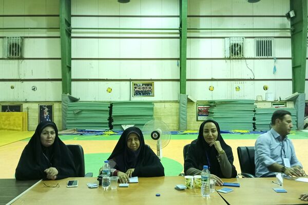 حضور پرشور کودکان در کنار والدین پای صندوق‌های رای نصیرشهر 