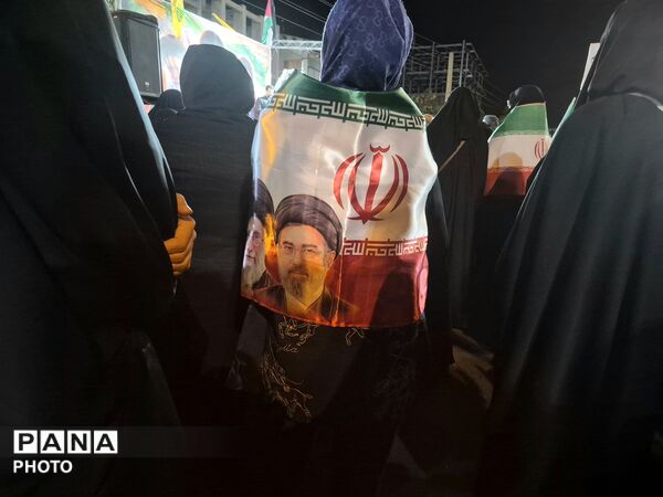 میدان المپیک منطقه ۵ تهران، جلوه‌گاه شکوه ایستادگی و غیرت مردم