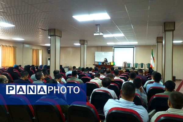 برگزاری دوره توانمند سازی سربازمعلمان و طلاب وظیفه قطب ۳ به میزبانی ملارد