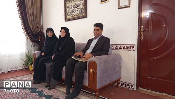 آیین غبارروبی گلزار شهدای شهرستان بروجرد و تجدید میثاق با آرمان‌های انقلاب و شهدای والامقام