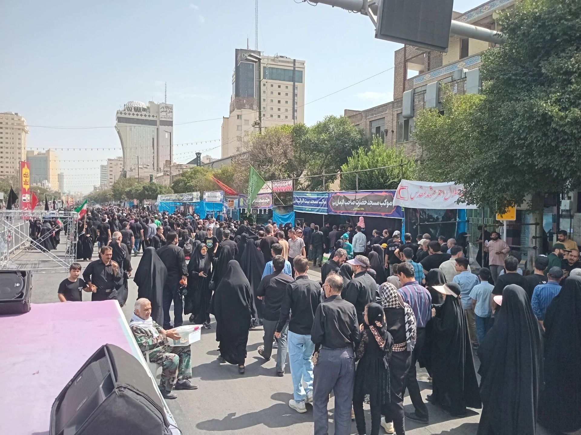 راهپیمایی جاماندگان اربعین حسینی در مشهد