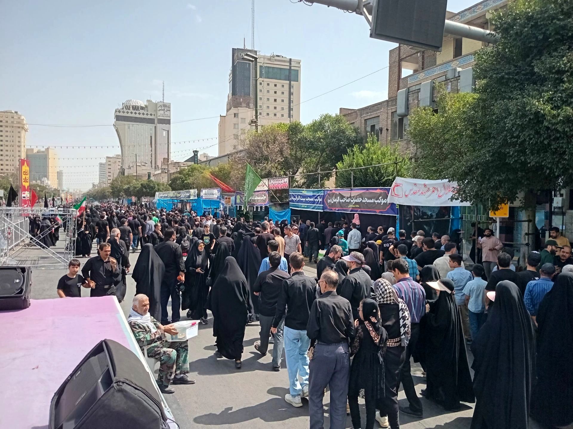 راهپیمایی جاماندگان اربعین حسینی در مشهد