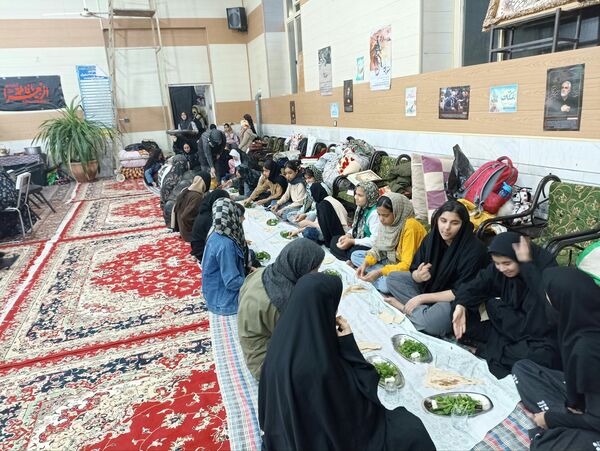 اعتکاف در مسجد جامع روستای بزنجرد خلیل آباد 