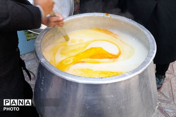 یک روز با نام و یاد حضرت فاطمه زهرا (س)
