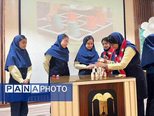 دبستان آرمینه مصلی نژاد در آستانه نیمه شعبان 