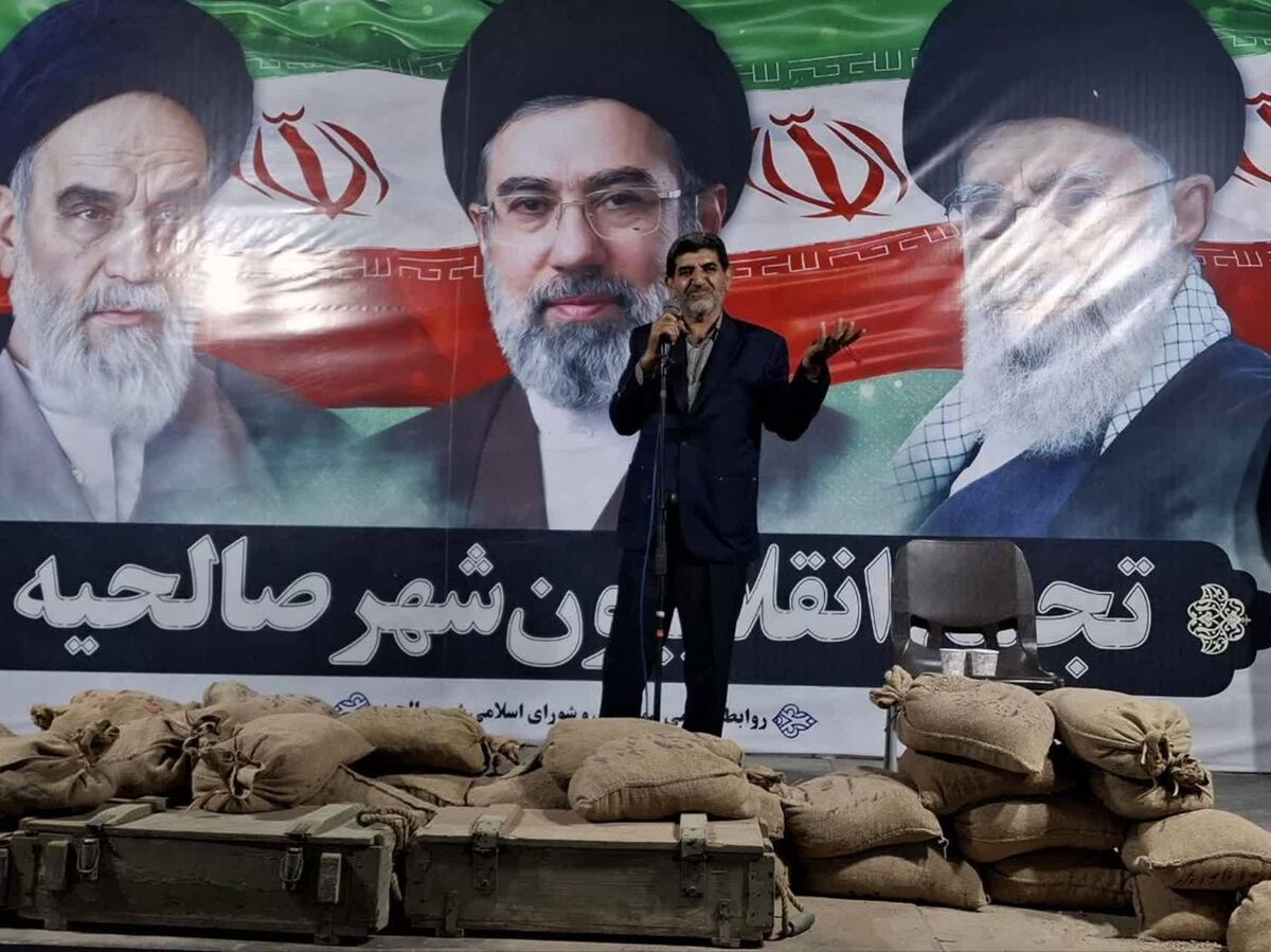 فرهنگ عاشورا همچنان الهام‌بخش حرکت‌های مردمی است