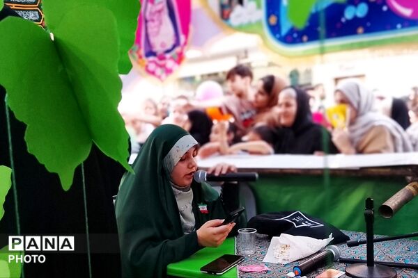 از لبخند کودکان تا دست دعای بزرگ‌ترها