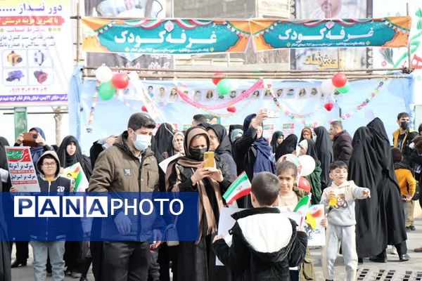 حماسه حضور مردم غیور باقرشهر و کهریزک در راهپیمایی ۲۲بهمن