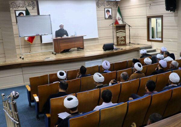 گردهمایی دبیران ستاد اقامه نماز و ائمه جماعت فرودگاه‌های کشور در مشهد