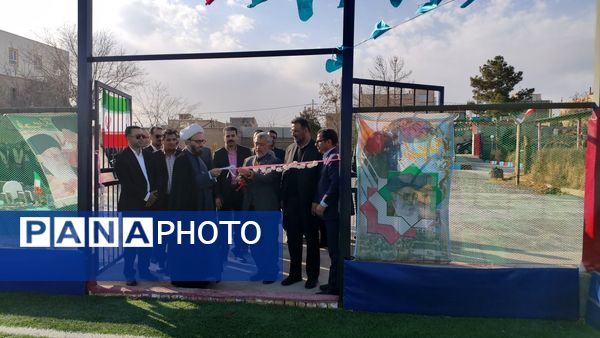 از دنیای دیجیتال تا مستطیل سبز؛ تحول دوجانبه در آموزشگاه نرجس