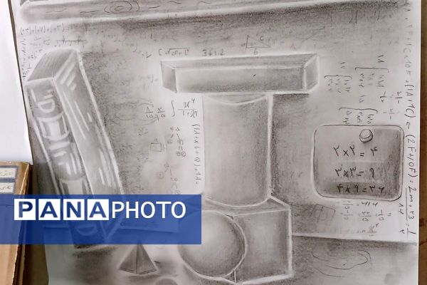درخشش خلاقیت در نمایشگاه ریاضی دبیرستان یادگار امام (ره)