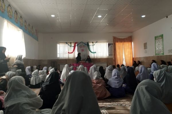 جشن مولودی خوانی ولادت آقا صاحب الزمان‌ عج درمدرسه‌تکتم‌خلیل آباد