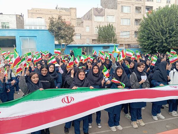 بازگشت به صحنه علم،مدارس متوسطه  شهرستان قدس آماده ساخت آینده