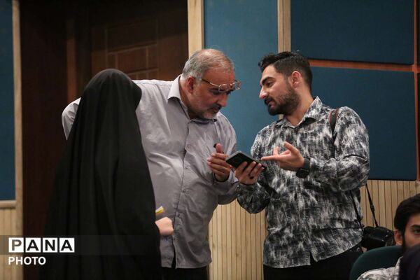 نشست خبری تشریح برنامه های سپاه و بسیج قم در هفته دفاع مقدس
