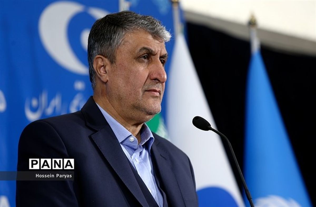 ملت ایران راه عزت، شرف و آزادگی را انتخاب کردند