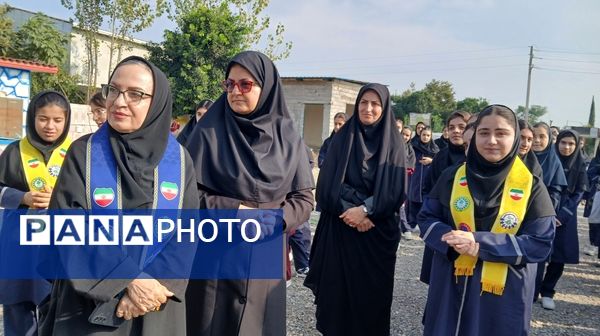 نواختن زنگ مهر و ایثار و مقاومت در دبیرستان نمونه دولتی معرفت