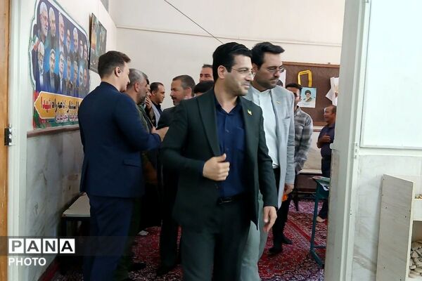 نماز جمعه و مراسم قیام ۱۵خرداد در محمدآباد شهر جوادآباد