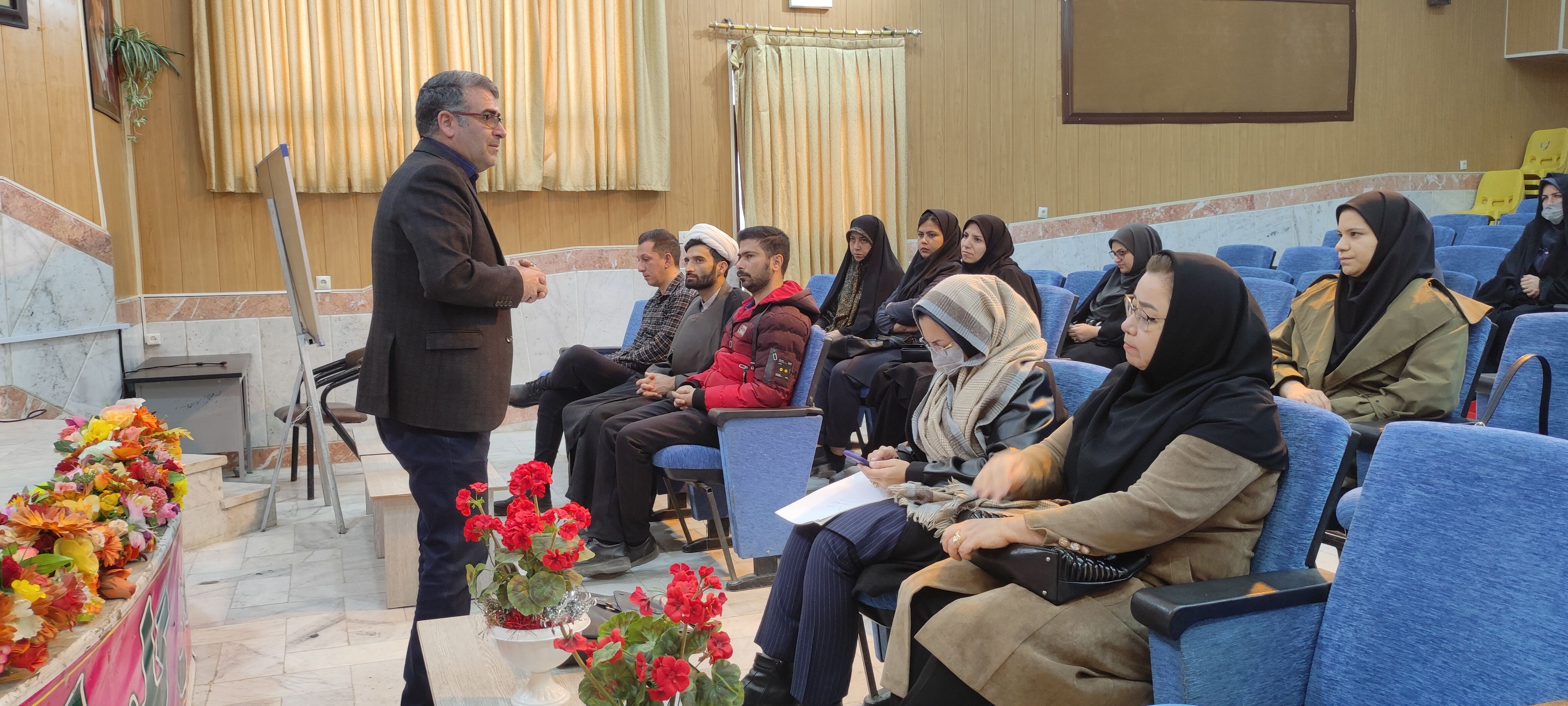 کارگاه آموزشی نماد در شیروان