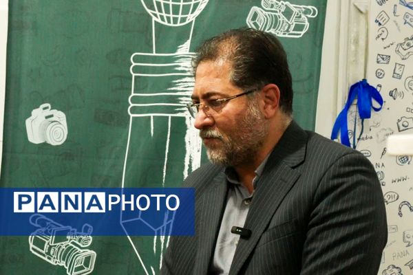 دیدار خبرنگاران خبرگزاری پانا و بسیج رسانه شهرستان اردکان با شهردار اردکان