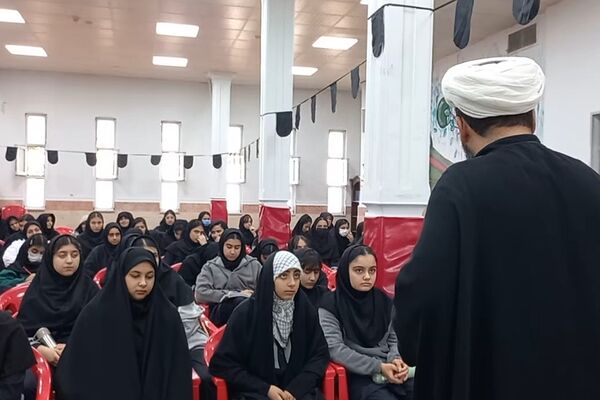  شعله‌ور شدن آتش جان دانش‌آموزان مدرسه زینبیه۲